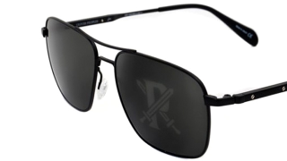 Illustration for article titled Minimalist Sunglasses Reveal a Hidden Logo When You Fog up the Lenses